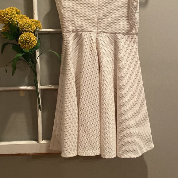 Alya White Wedding Perforated Texture A Line Mini Dress. Few Frayed Seams - Picture 8 of 9